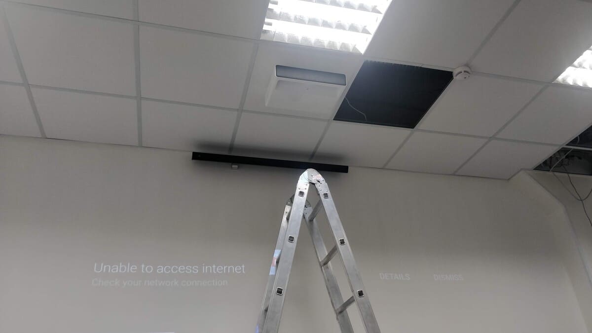 Поставка комплекта звукового оборудования. Монтаж и ввод оборудования в эксплуатацию с последующим обучением персонала.