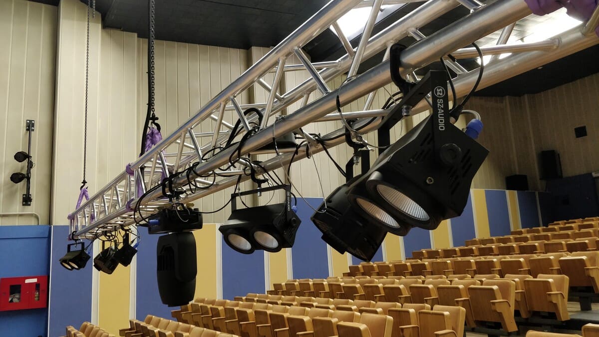 {{project.conception}